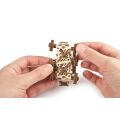 Ugears 3D dřevěné mechanické puzzle Bugina z Marsu