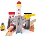 Bigjigs Rail Tunel s majákem a heliportem